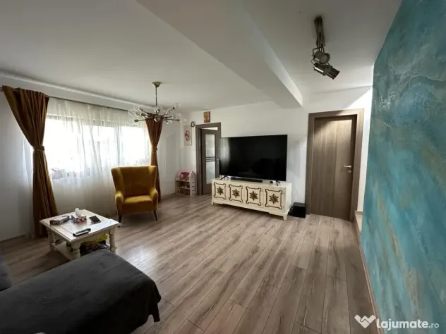 Vila 5 camere Tunari