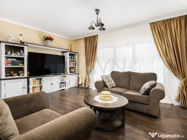 Apartament cu 4 camere I Curte proprie 150 mp