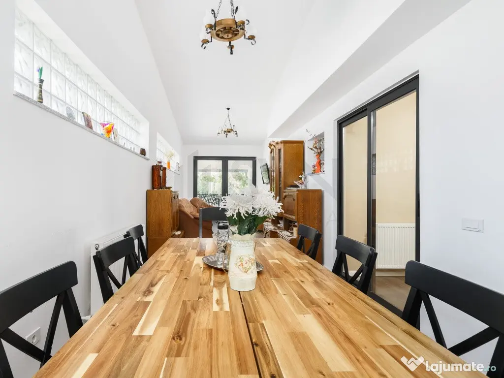 Apartament cu 4 camere I Curte proprie 150 mp