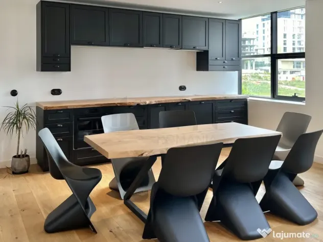 Apartament tip loft I 4 camere I Design industrial in Flo...
