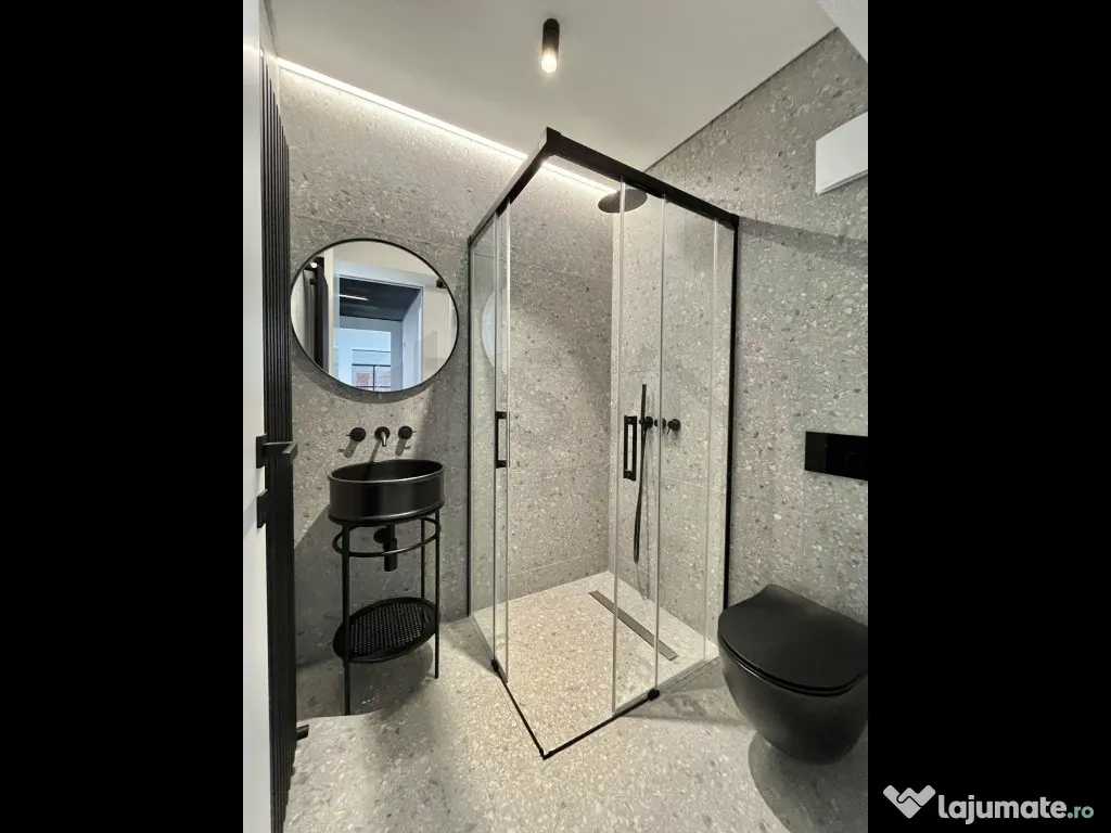 Apartament tip loft I 4 camere I Design industrial in Flo...