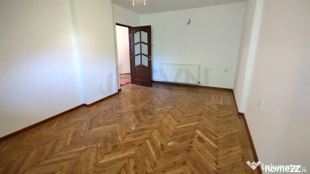 Apartament 3 camere I Capitale
