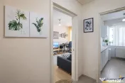Panorama spectaculoasa:apartament 2 camere garaj,Aleea Carpa 