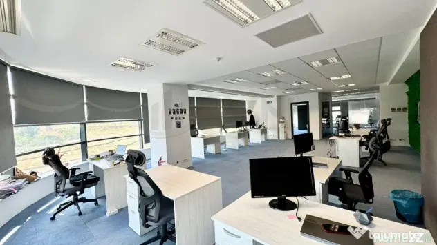 Spatiu de birouri I 200 MP I CLADIRE OFFICE CLASA A