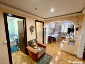 Apartament cu 4 camere de vânzare pe Strada Longinescu 