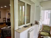Apartament cu 4 camere de vânzare pe Strada Longinescu 