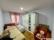 Apartament cu 4 camere de vânzare pe Strada Longinescu 