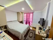 Apartament cu 4 camere de vânzare pe Strada Longinescu 