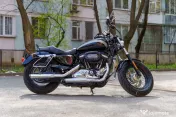 Moto Harley Davidson Sportster 1200 Custom 