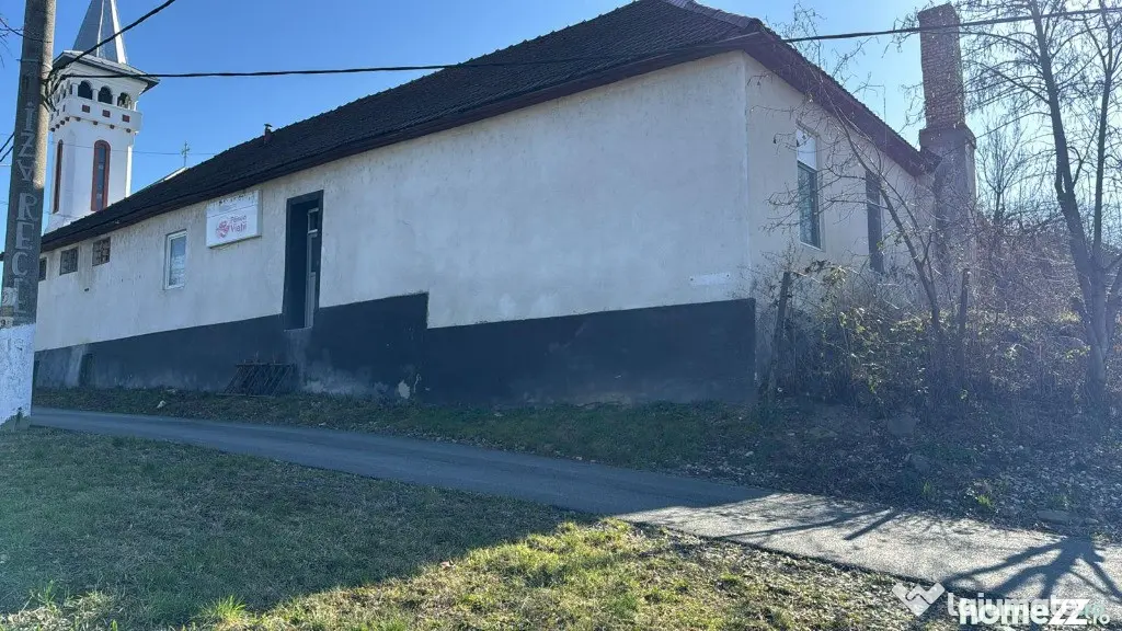 Spațiu de închiriat potrivit pentru brutărie, patiserie, producție, central