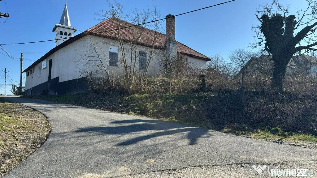 Spațiu de închiriat potrivit pentru brutărie, patiserie, producție, central