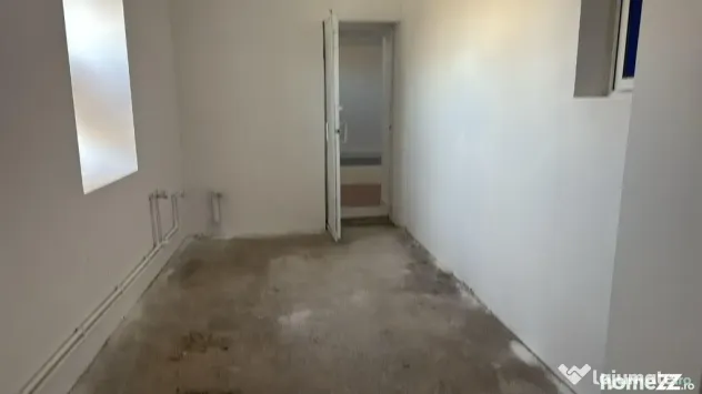 Spațiu de închiriat potrivit pentru brutărie, patiserie, producție, central