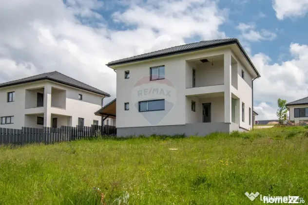 Casa individuala de vanzare in Jucu / Luminis