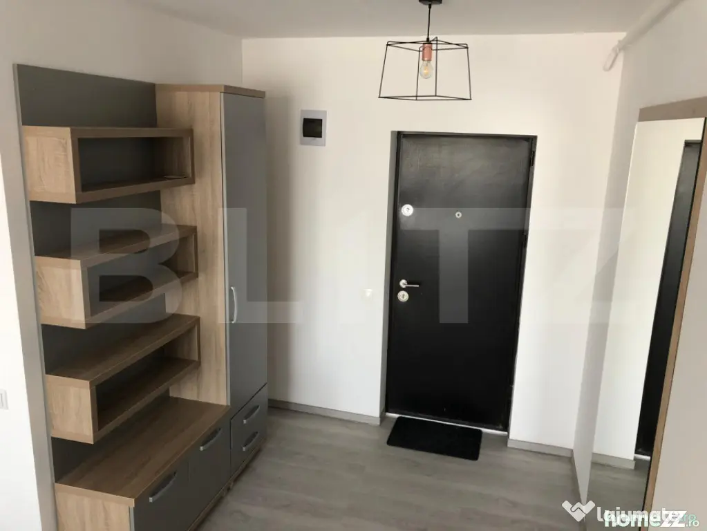 Apartament 3 camere, 63 mp, parcare, zona Teilor