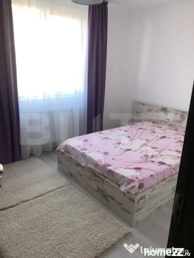 Apartament 3 camere, 63 mp, parcare, zona Teilor