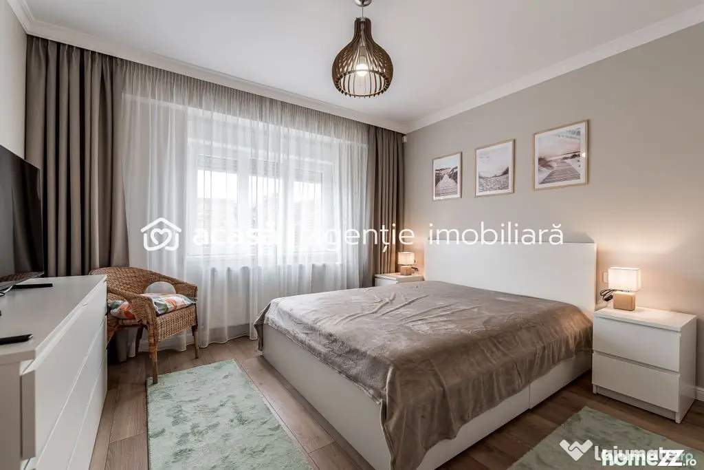 Apartament ultrafinisat la cheie cu 2 camere decomandat P...