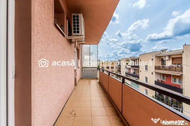 Apartament ultrafinisat la cheie cu 2 camere decomandat P...