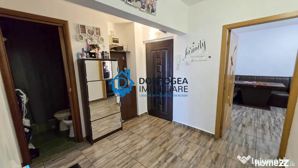 ZONA PACII-4 CAMERE DECOMANDAT ,CENTRALA GAZ, MOBILAT SI UTI