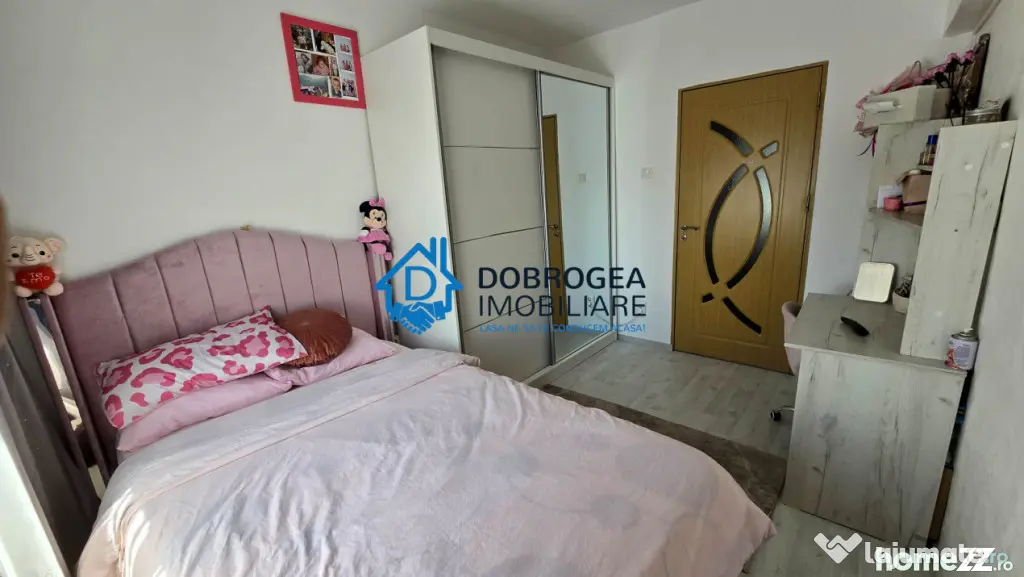 ZONA PACII-4 CAMERE DECOMANDAT ,CENTRALA GAZ, MOBILAT SI UTI