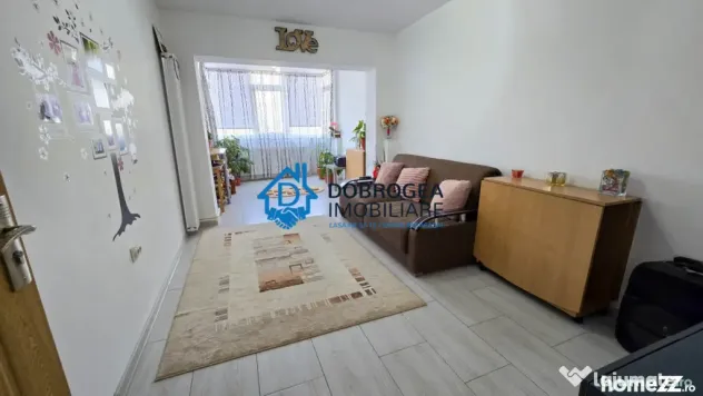 ZONA PACII-4 CAMERE DECOMANDAT ,CENTRALA GAZ, MOBILAT SI UTI