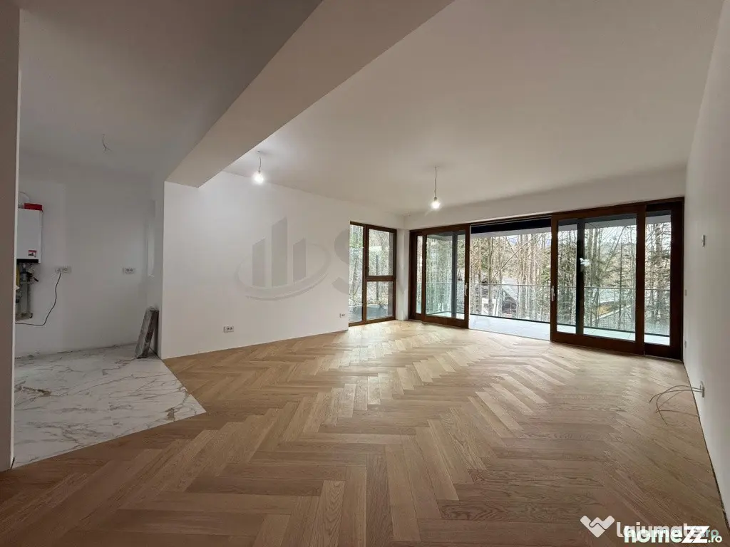 Penthouse 4 camere Sinaia I Vedere Panoramica
