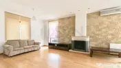 VILA INDIVIDUALA l CURTE l GRADINA l PISCINA l GYM l COMP... 