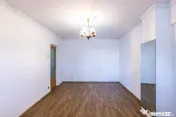3 camere Dristor lângă McDonald’s, 2 băi cu geam, de... 