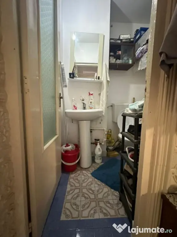 Apartament 3 camere decomandat, Calarasi 4.