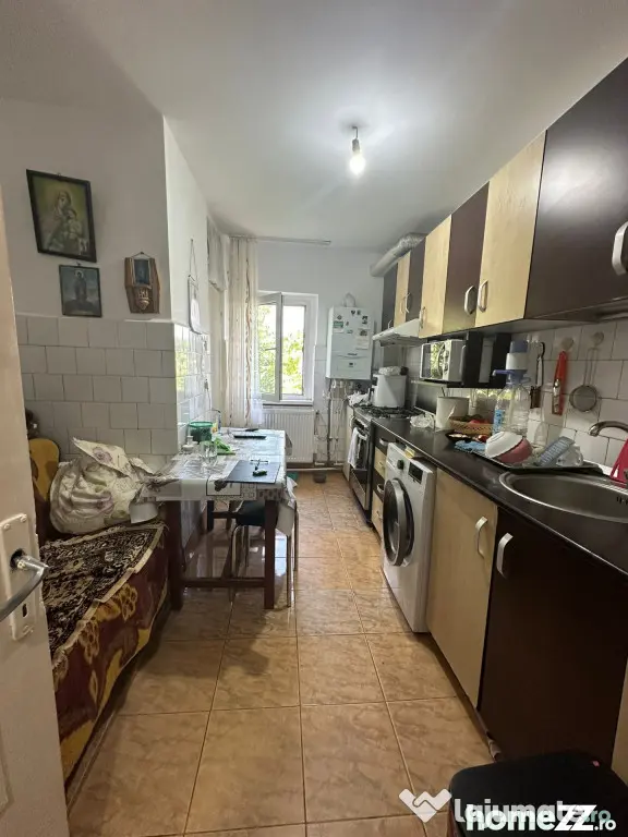 Apartament 3 camere decomandat, Calarasi 4.