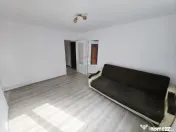 Apartament cu 3 camere de vânzare în zona Maratei 