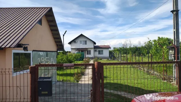 Vilă P+M mobilată Mânăstioara, Uliești, Dâmbovița
