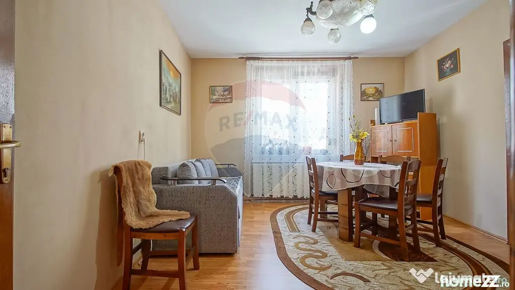 Casă individuală de vânzare pe str. Cloșca din Brașo...