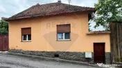Casă individuală de vânzare pe str. Cloșca din Brașo...