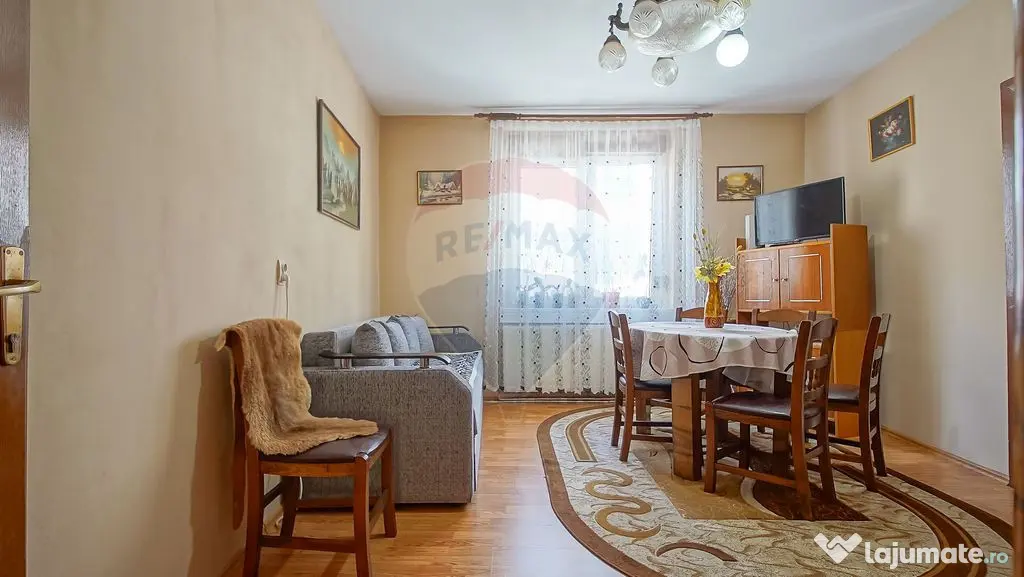 Casă individuală de vânzare pe str. Cloșca din Brașo...