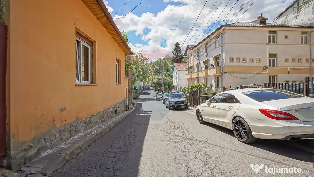 Casă individuală de vânzare pe str. Cloșca din Brașo...