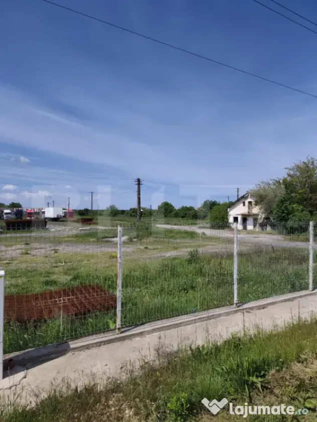 Teren la DN – 40.000 mp, intravilan, toate utilitățile,