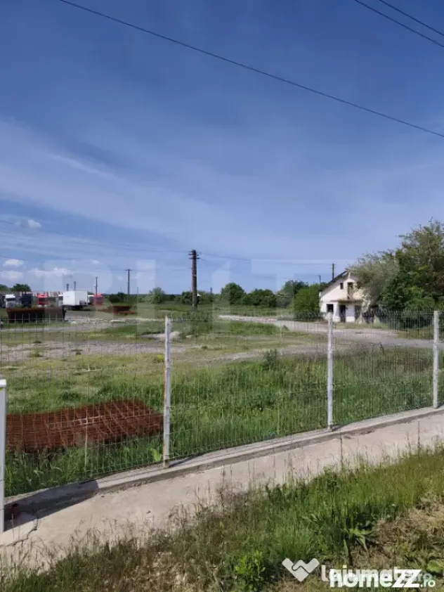 Teren la DN – 40.000 mp, intravilan, toate utilitățile, - Dragomiresti (Dambovita)