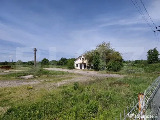 Teren la DN – 40.000 mp, intravilan, toate utilitățile,