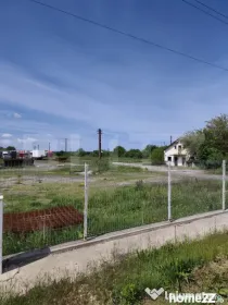 Teren la DN – 40.000 mp, intravilan, toate utilitățile,