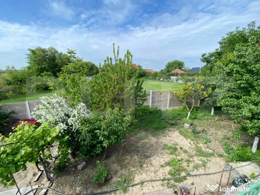 Teren 1464 mp cu casă locuibilă, front 26 mp, zona Ciarda