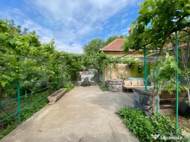 Teren 1464 mp cu casă locuibilă, front 26 mp, zona Ciarda