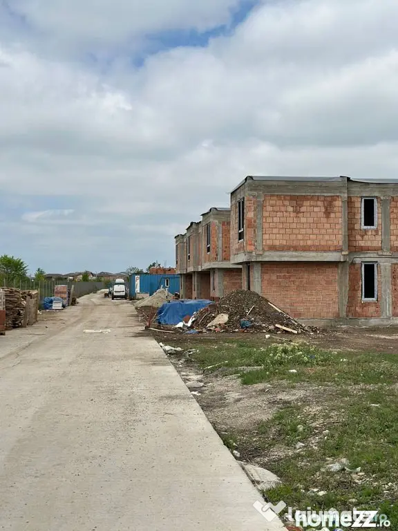 Otopeni - Loturi pentru case - Str. 1 Mai - 2 loturi disponi