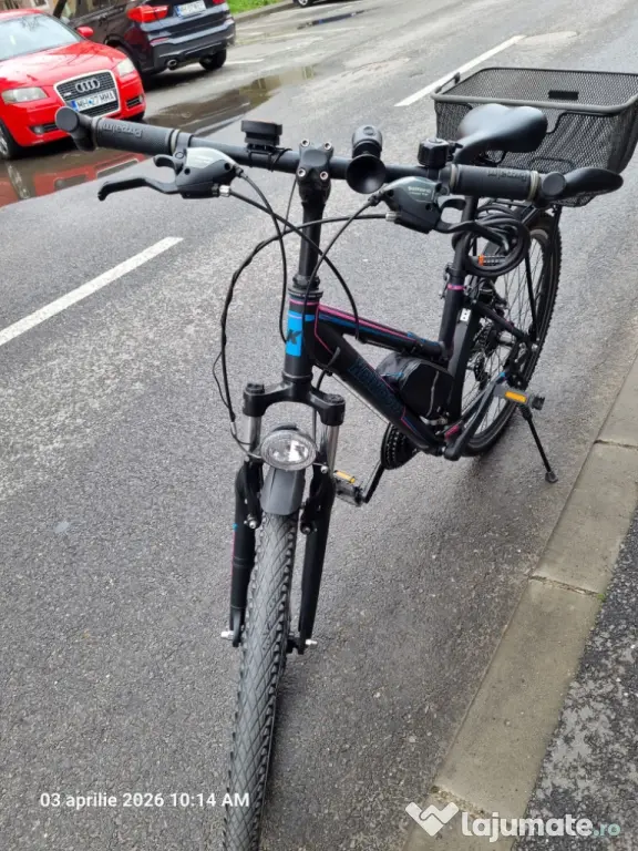 Vând bicicletă de oraș