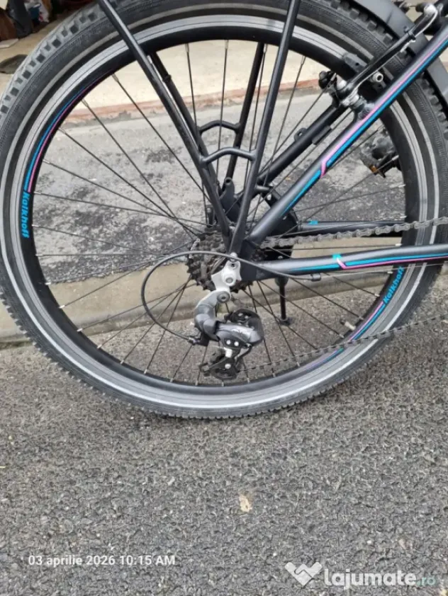 Vând bicicletă de oraș