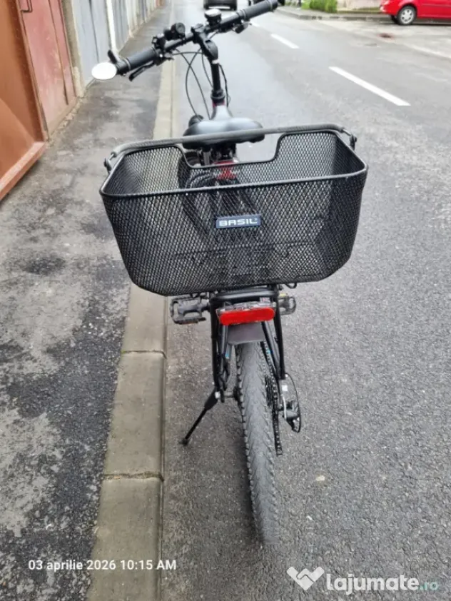 Vând bicicletă de oraș
