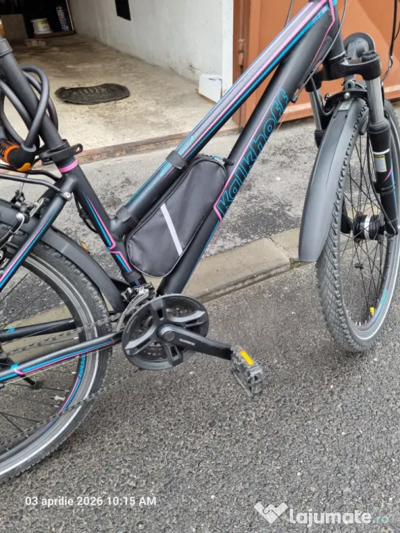 Vând bicicletă de oraș