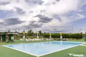 AFACERE FUNCTIONALA - MOTEL, PARCARE TIRURI, CAMPING cu pisc 