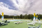 AFACERE FUNCTIONALA - MOTEL, PARCARE TIRURI, CAMPING cu pisc 