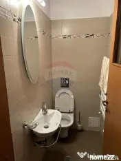 Apartament cu 3 camere de închiriat în zona Baneasa