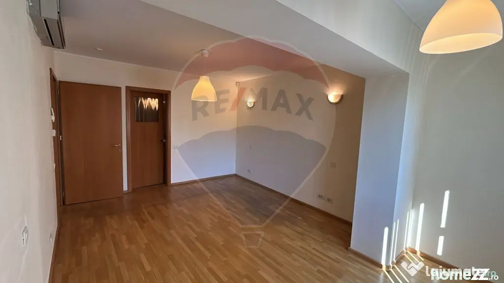 Inchiriere aparament PREMIUM 3 camere OFFICE/COMERCIAL Ba...